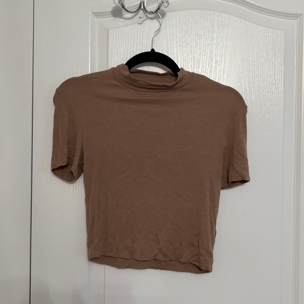Babaton Tan Short Sleeve Mockneck Top